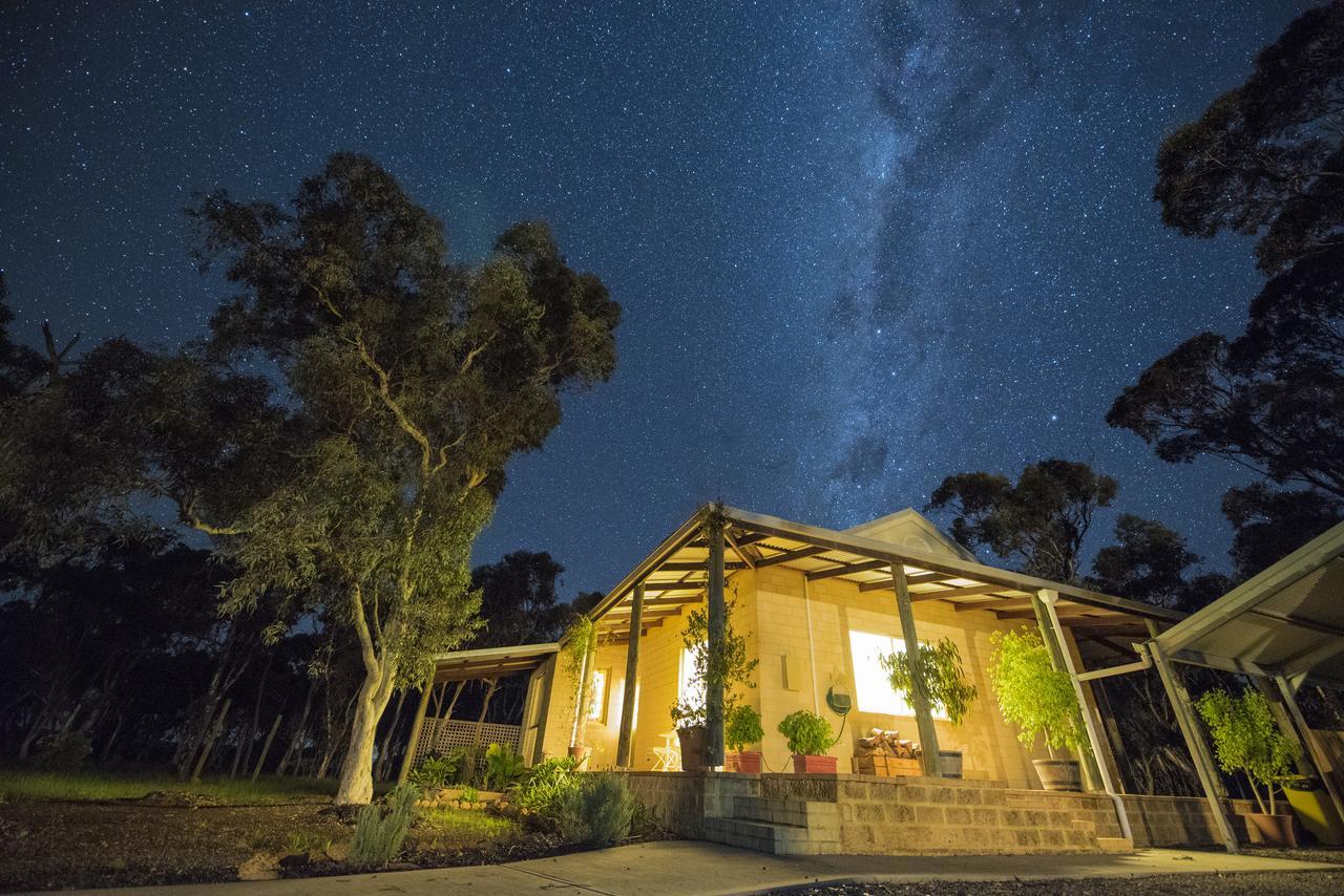 Kendenup Cottages And Lodge Exteriér fotografie