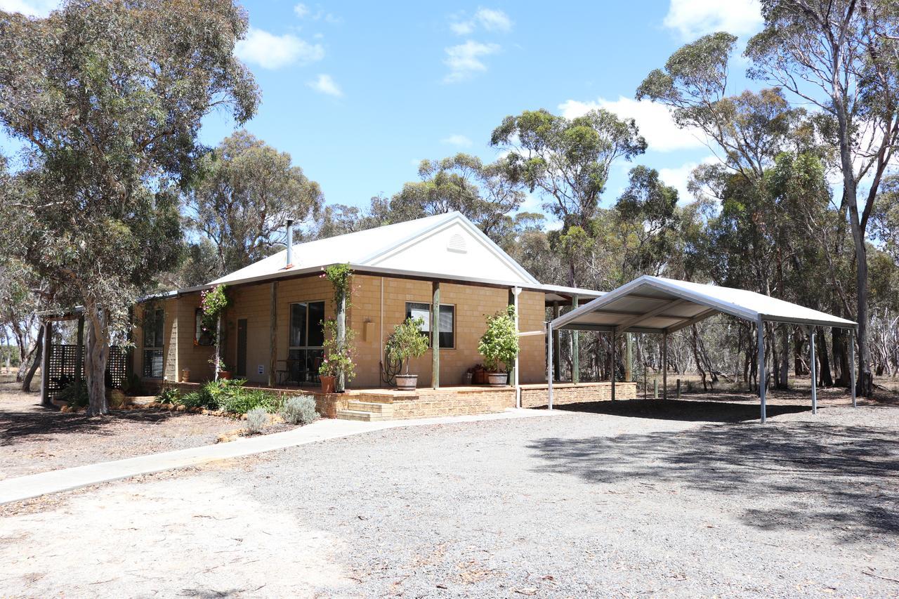 Kendenup Cottages And Lodge Exteriér fotografie